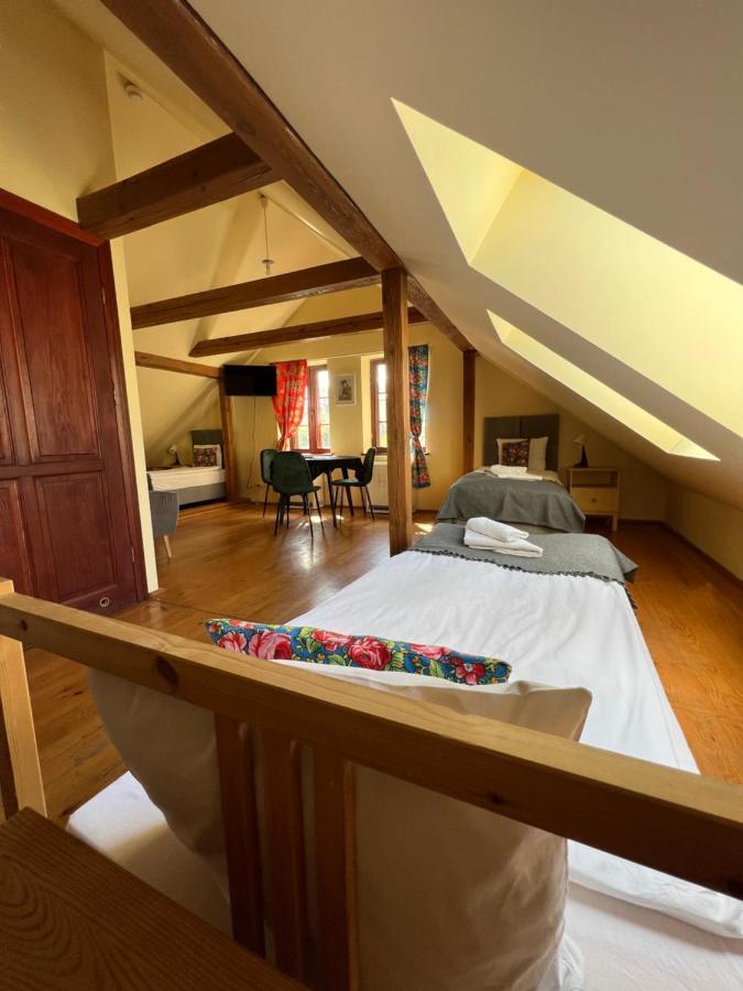 Ostello Gosciniec Folkier Zgierz Esterno foto